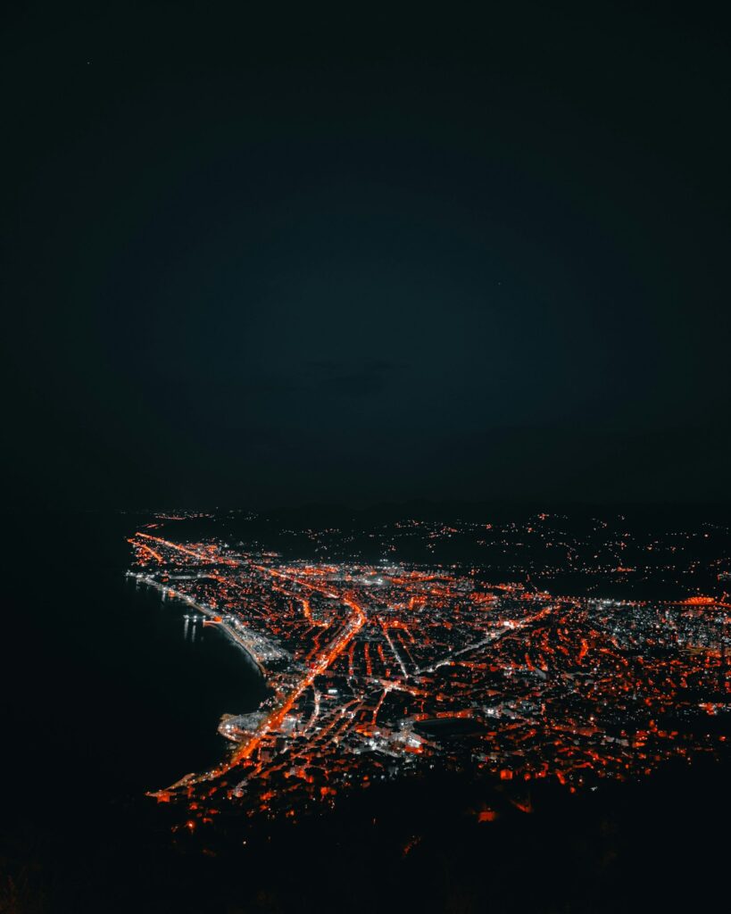 Ordu kıyı şeridi, gece